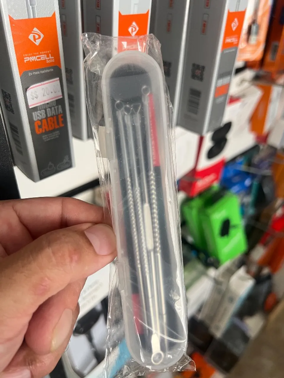 Kit Estojo com Pinças próprias para Remoção de Cravos