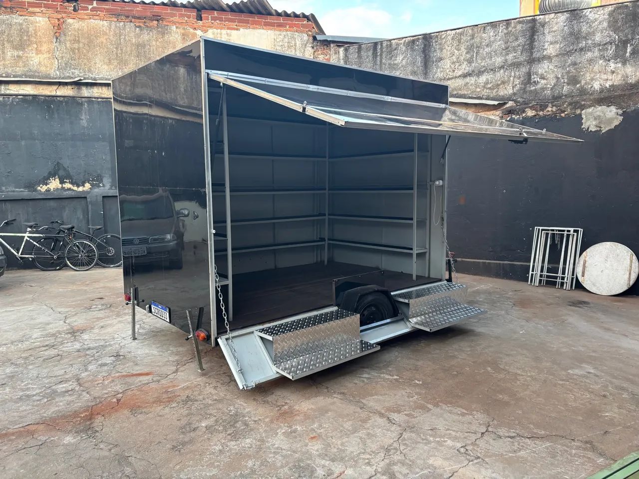 Trailer Multinegócios 3x2 Isolado - Foto 2