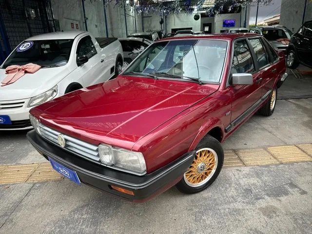 Volkswagen Santana Exclusiv 2.0 MI/ Executivo 2.0i (álcool) 1990