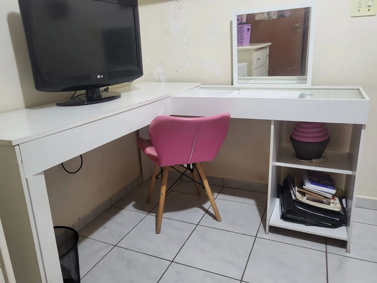 Escrivaninha e penteadeira64596143403393120