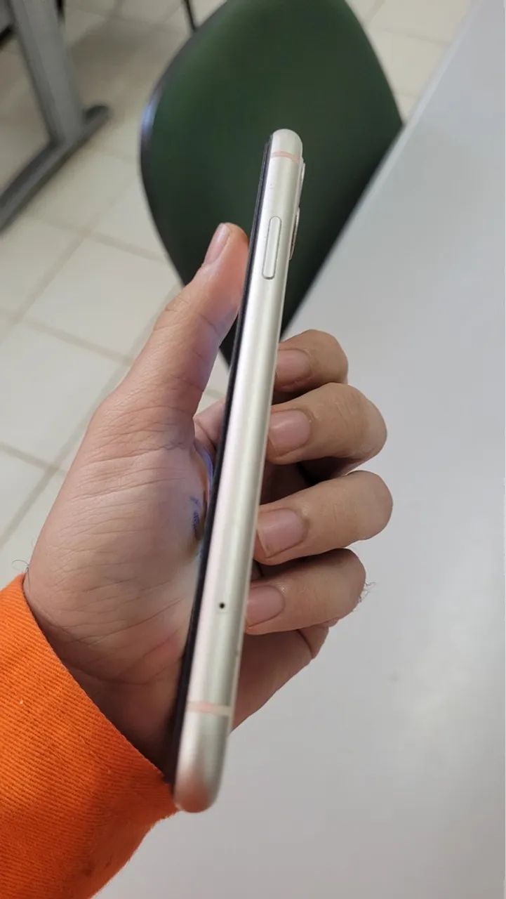 iPhone 11 64gb