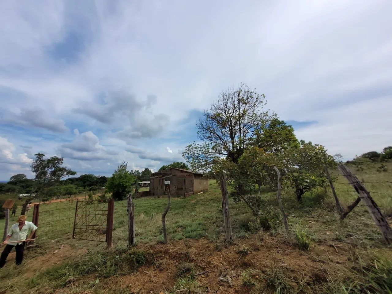 Ótima oportunidade  chácara com casa 5 mil metros quadrados e cisterna  - Foto 3