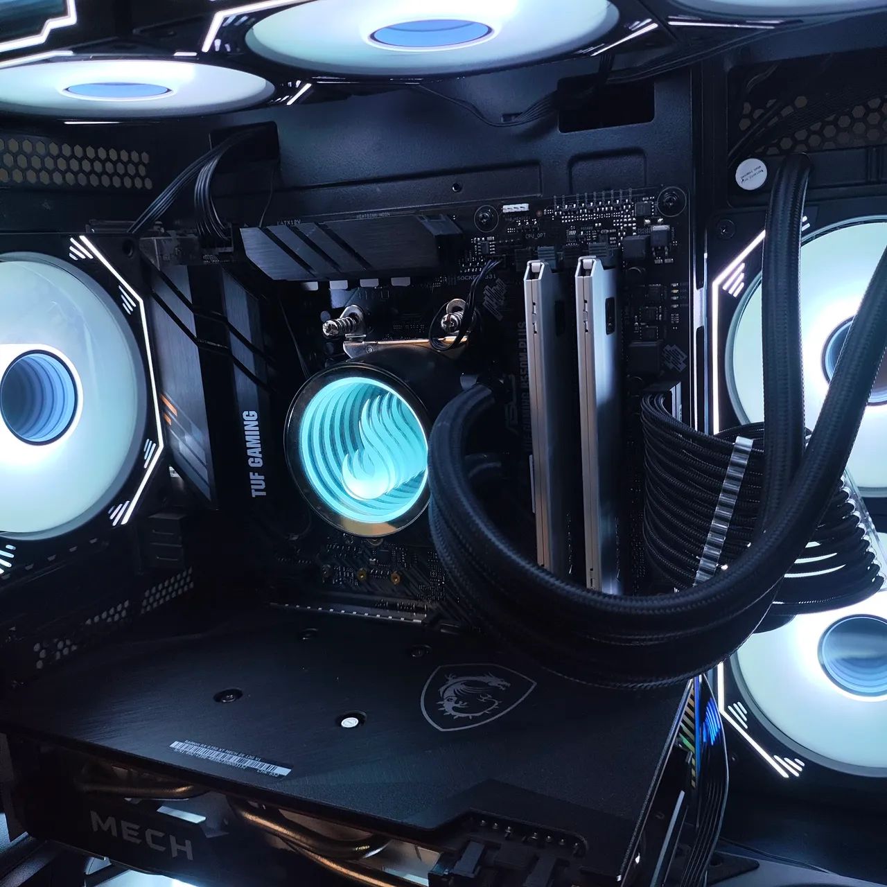 Kit Upgrade R7 5800x3d + B550 + 32gb acc cartão 