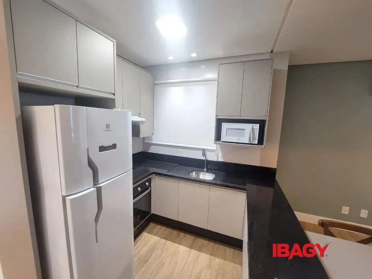 Excelente Studio 1 dormitório(s) em Córrego Grande - Florianópolis - Foto 4