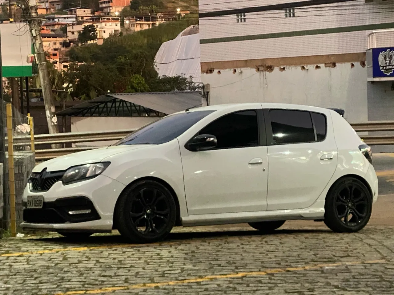 SANDERO RS 2015/2016