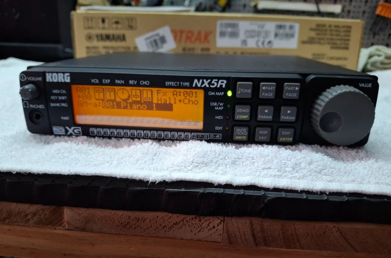 Módulo midi Korg NX5R - Instrumentos musicais - Santa Terezinha