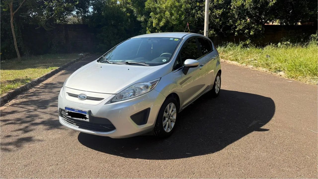 Ford Fiesta SE 1.6 16V Flex 5P 2012