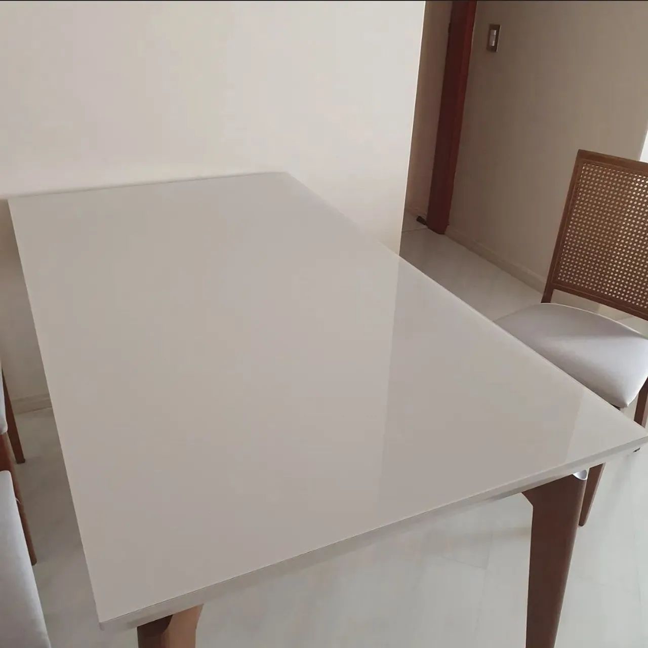 Mesa de JANTAR DUNELLI - Excelente oportunidade