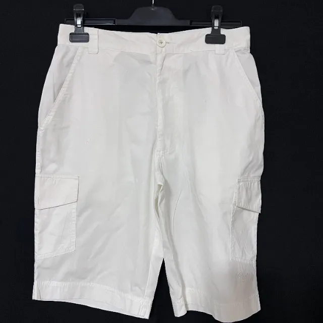 Bermuda tamanho 38 da Pool modelo cargo