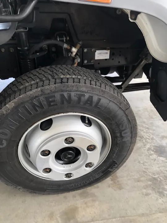 Caminhão Mercedes-Benz Accelo 815 ano 2012 - Foto 8