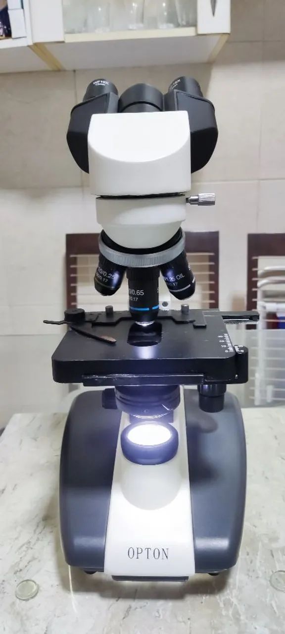 microscópio binocular opiton Tim 2008
