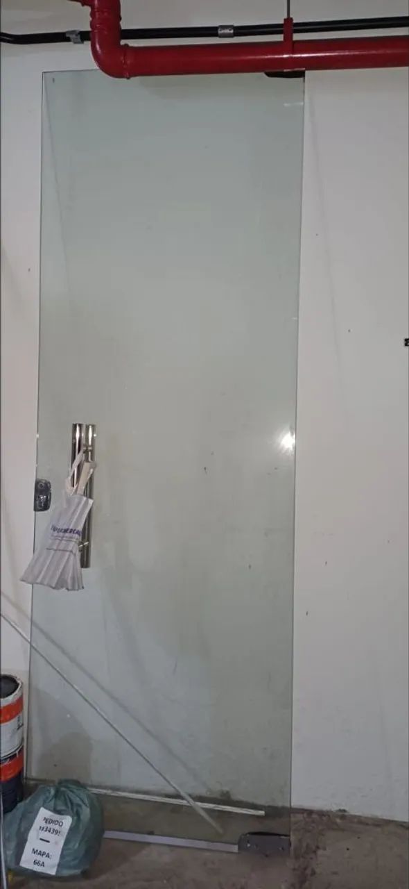 Porta de vidro toda montada - Foto 5