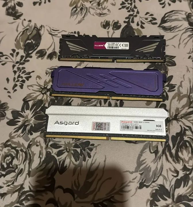 Kit 3 Memórias RAM - 8GB, 8GB e 4GB - DDR4