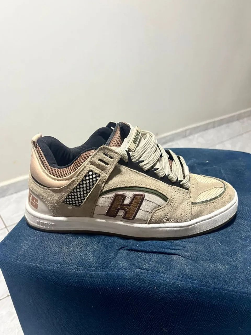 Tênis Hocks Bold buck( bege com marrom) Calçados Taguatinga