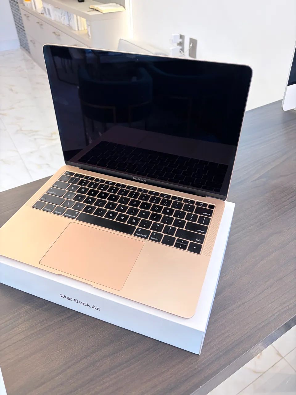 MacBook Air 2018 13.3 i5 8GB 128GB Rosa - Usado - Tablets e E