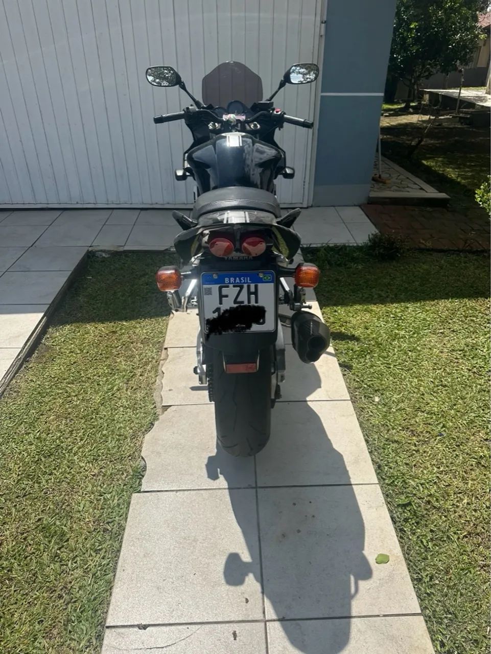 Moto Yamaha FZ1 Carbon 2002 - Foto 2