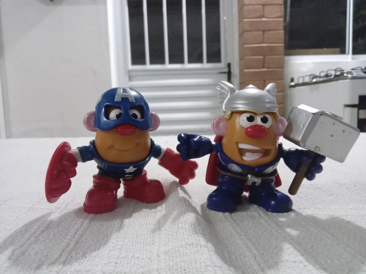 COLEÇÃO CABEÇA DE BATATA HERÓIS MARVEL - Foto 5