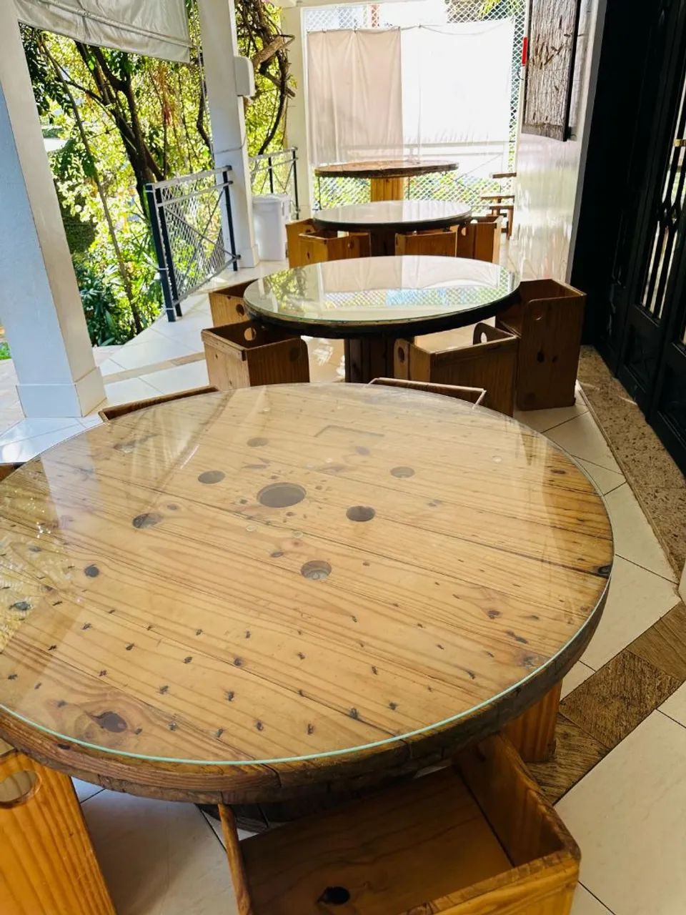 Bobina de madeira para mesa - Foto 4