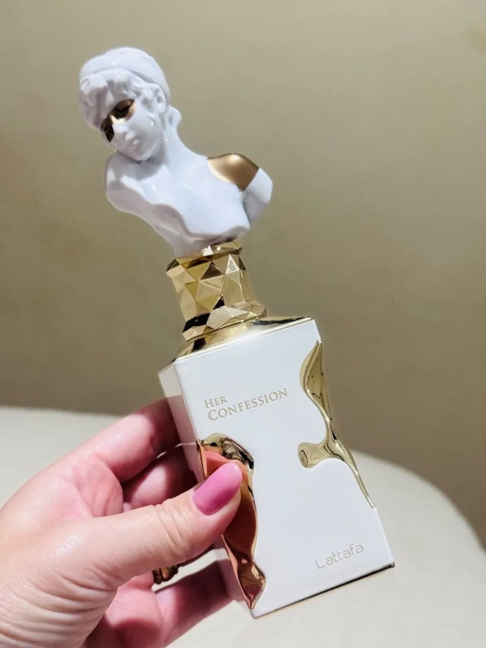 Perfume Feminino Árabe Her Confession Lattafa 100ml - Foto 3