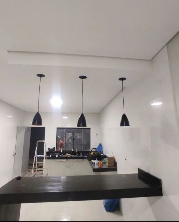 Eletricista Realizando Serviços Elétricos  - Foto 5