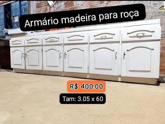 Armário madeira 
