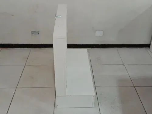 Penteadeira Suspensa com Espelho - Foto 2