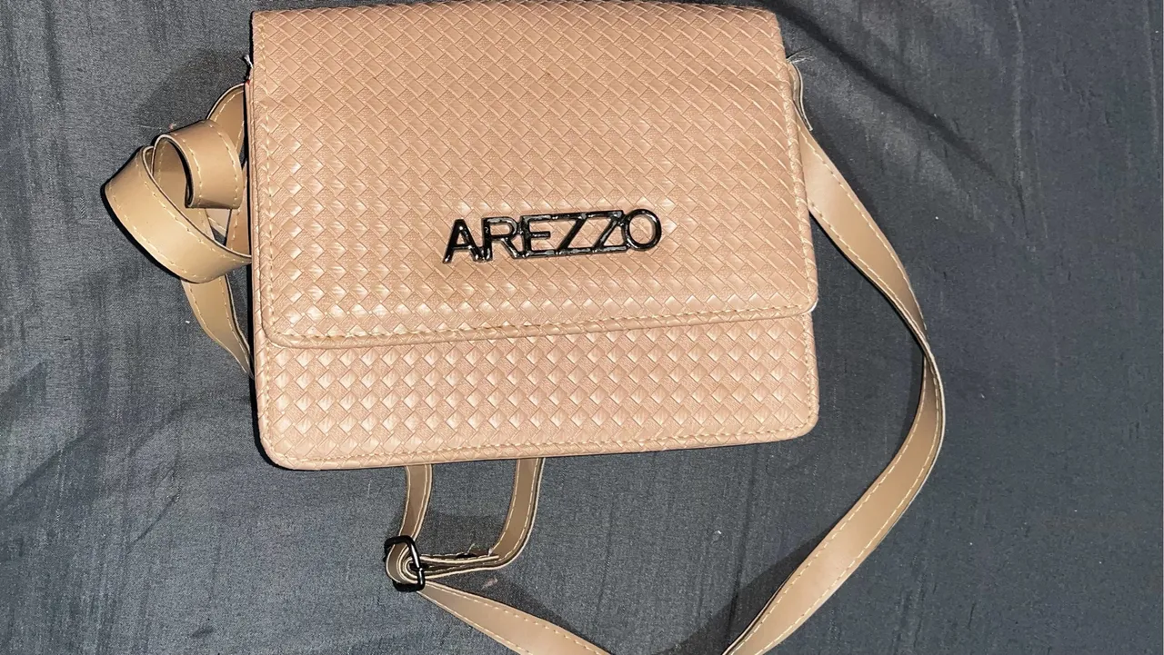 Bolsa Arezzo Bege Texturizada