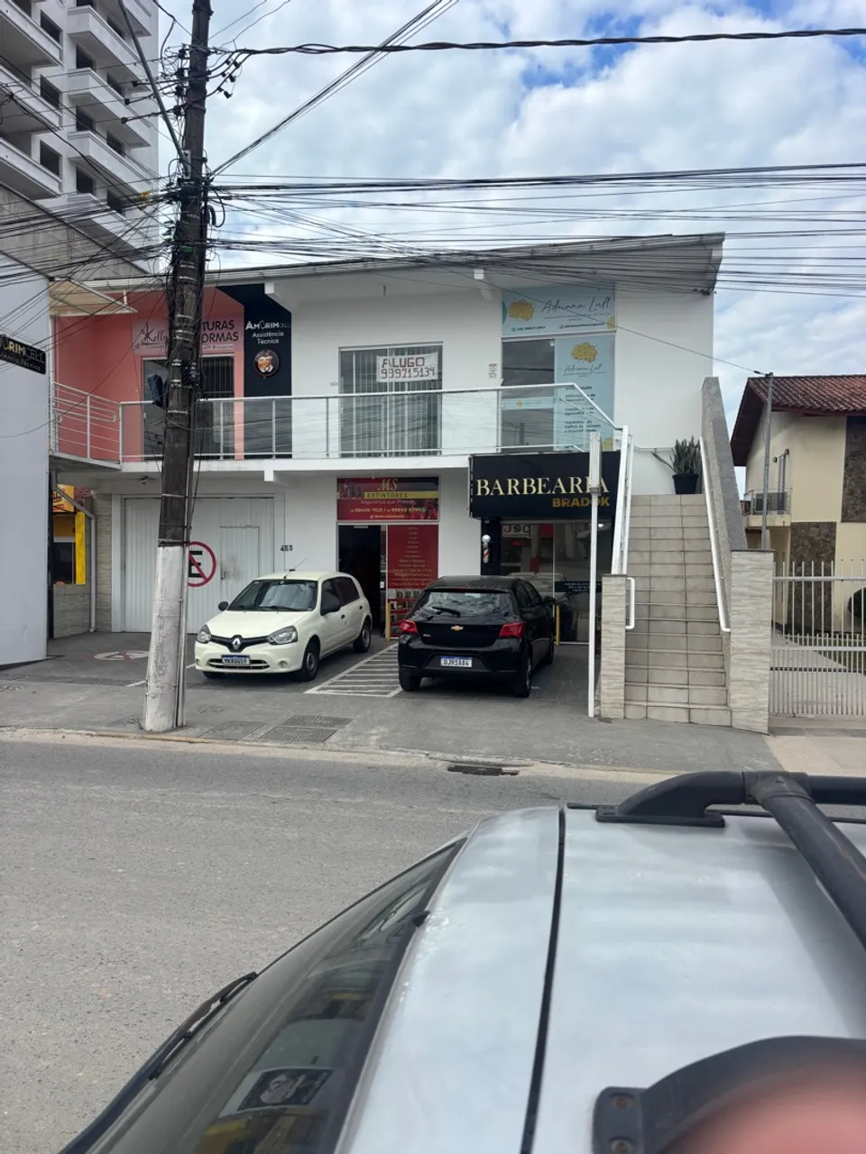 Sala comercial no centro biguaçu