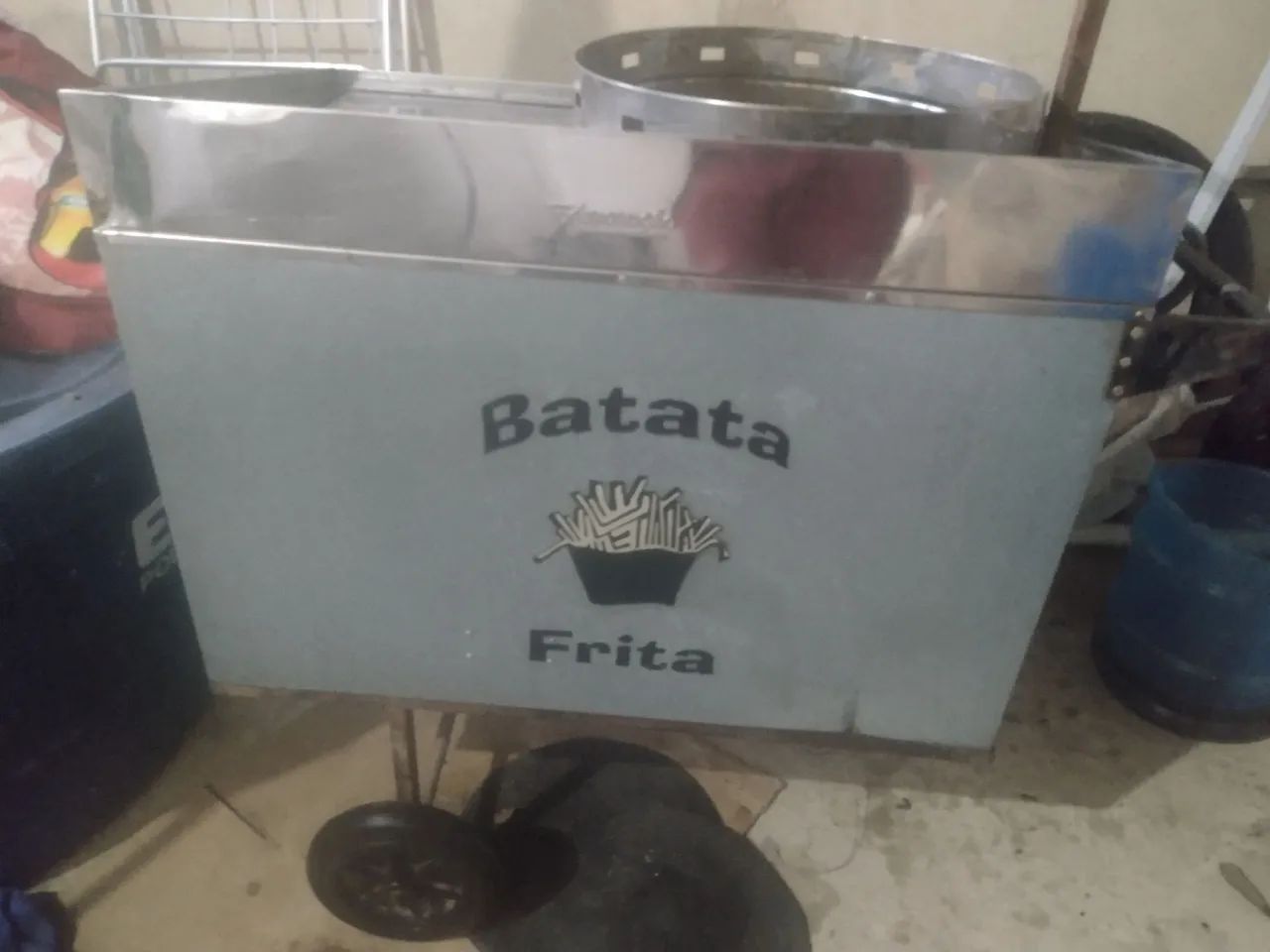 Vendo carrinho de batata 600 resis - Foto 6