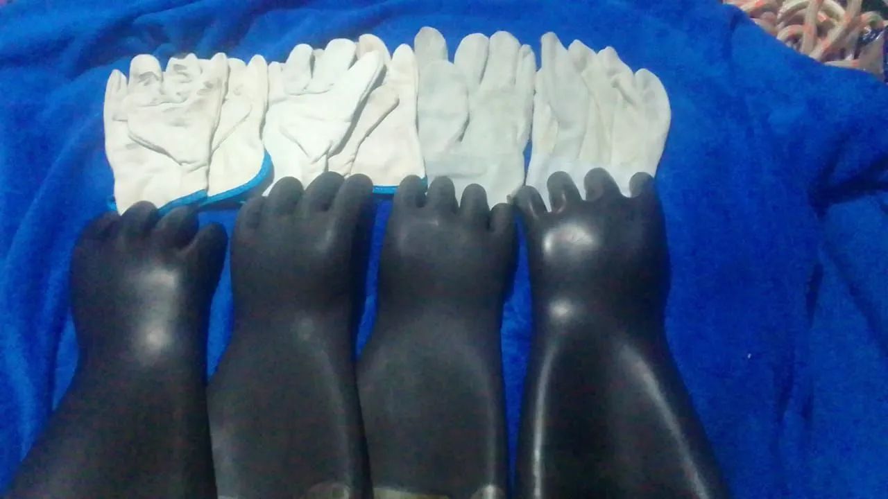 Luvas de Segurança - 5 Pares 350 reais