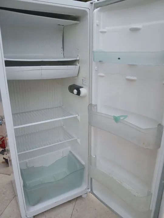 Geladeira cônsul Gelando ENTREGO  - Foto 2