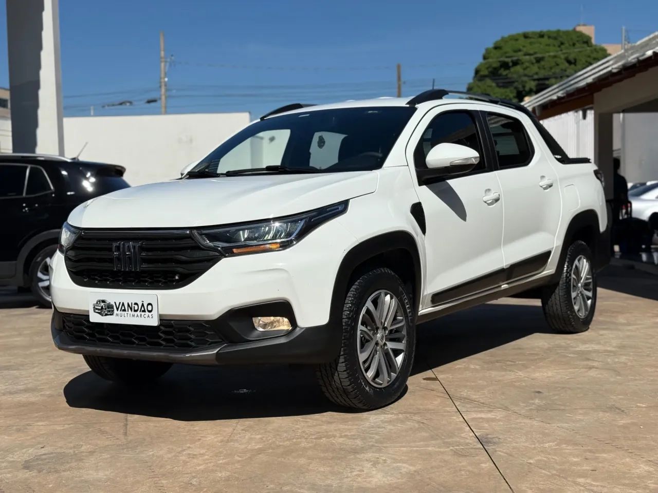 FIAT STRADA 1.3 FIREFLY FLEX VOLCANO CD MANUAL BRANCO 2023 - Foto 3
