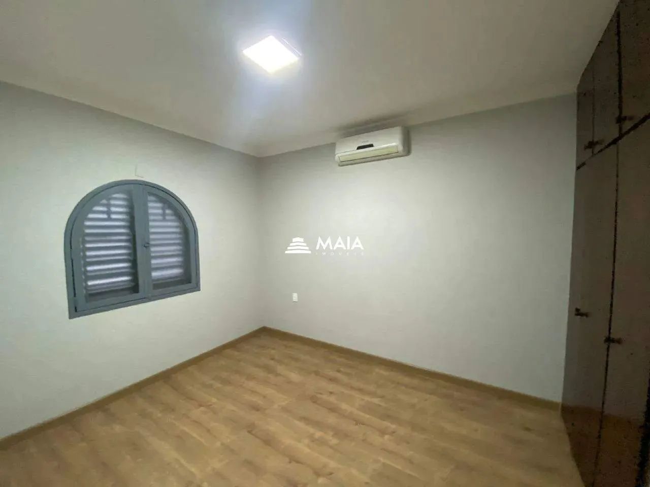 Casa à venda no bairro Frei Eugênio - Foto 4