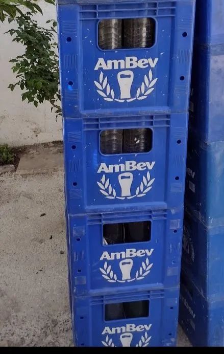 4 caixa de 1 litro 2 de coca cola KS 