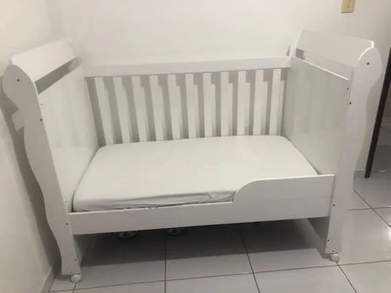 White Baby Crib64317064094723121