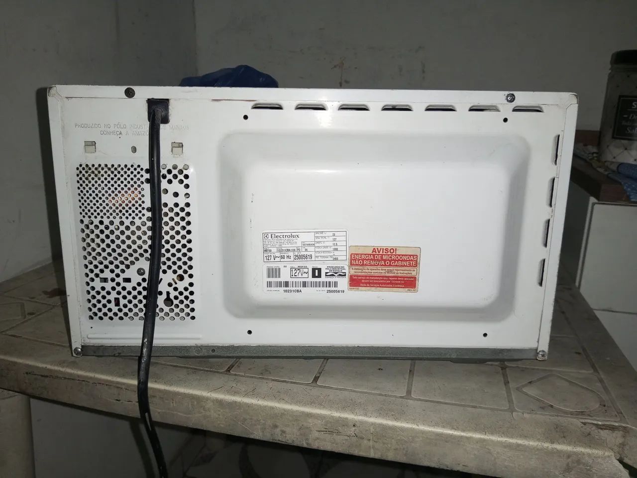 Microondas Electrolux 23 Litros em perfeito estado  - Foto 3