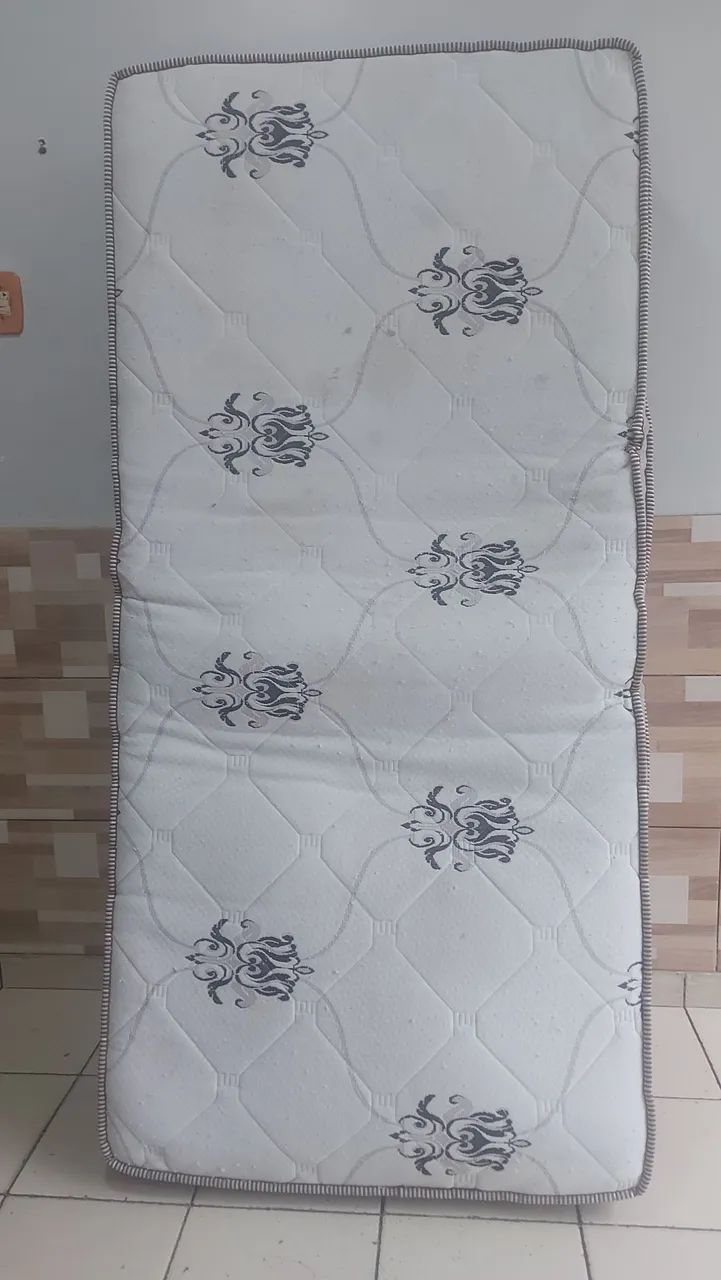Colchão de mola com bordado - Foto 3