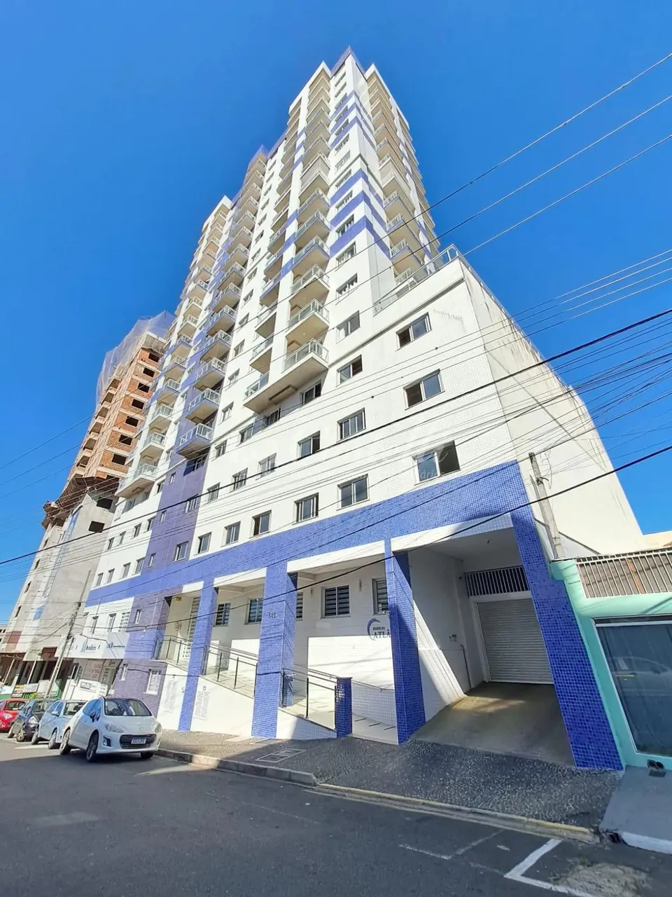 Apartamento para locação, no Centro, de PONTA GROSSA - PR