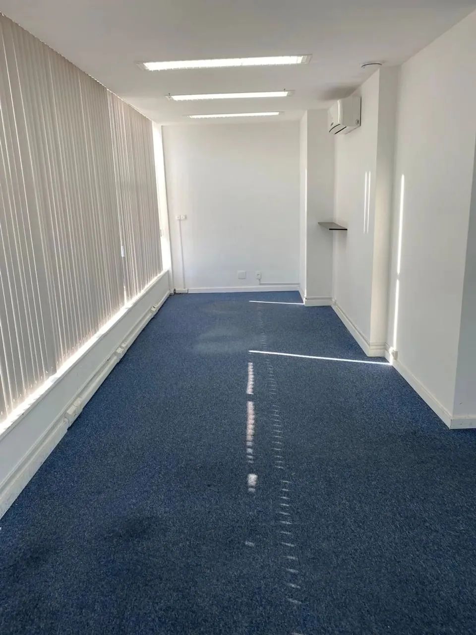 Cobertura comercial na Olegário Maciel