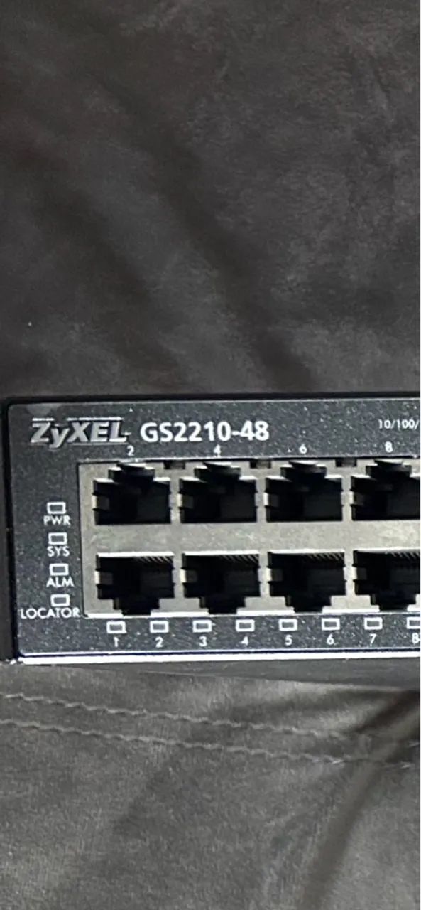 Switch Zyxel GS2210-48