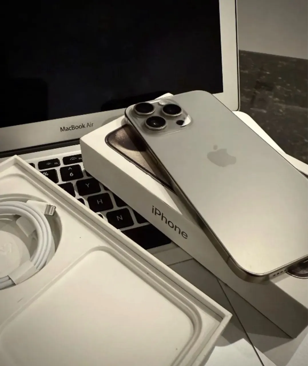 IPHONE 15 PRO MAX 512GB IMPECÁVEL !!