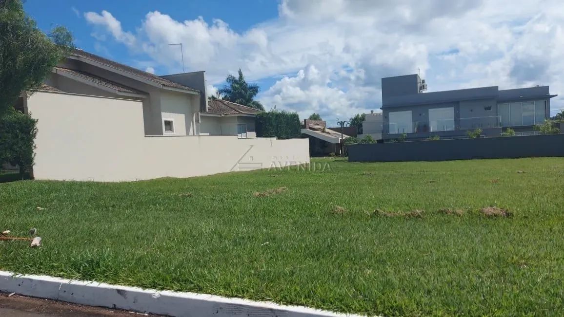 Terreno à venda no Condomínio Villaggio do Engenho em Cambé PR - Foto 3