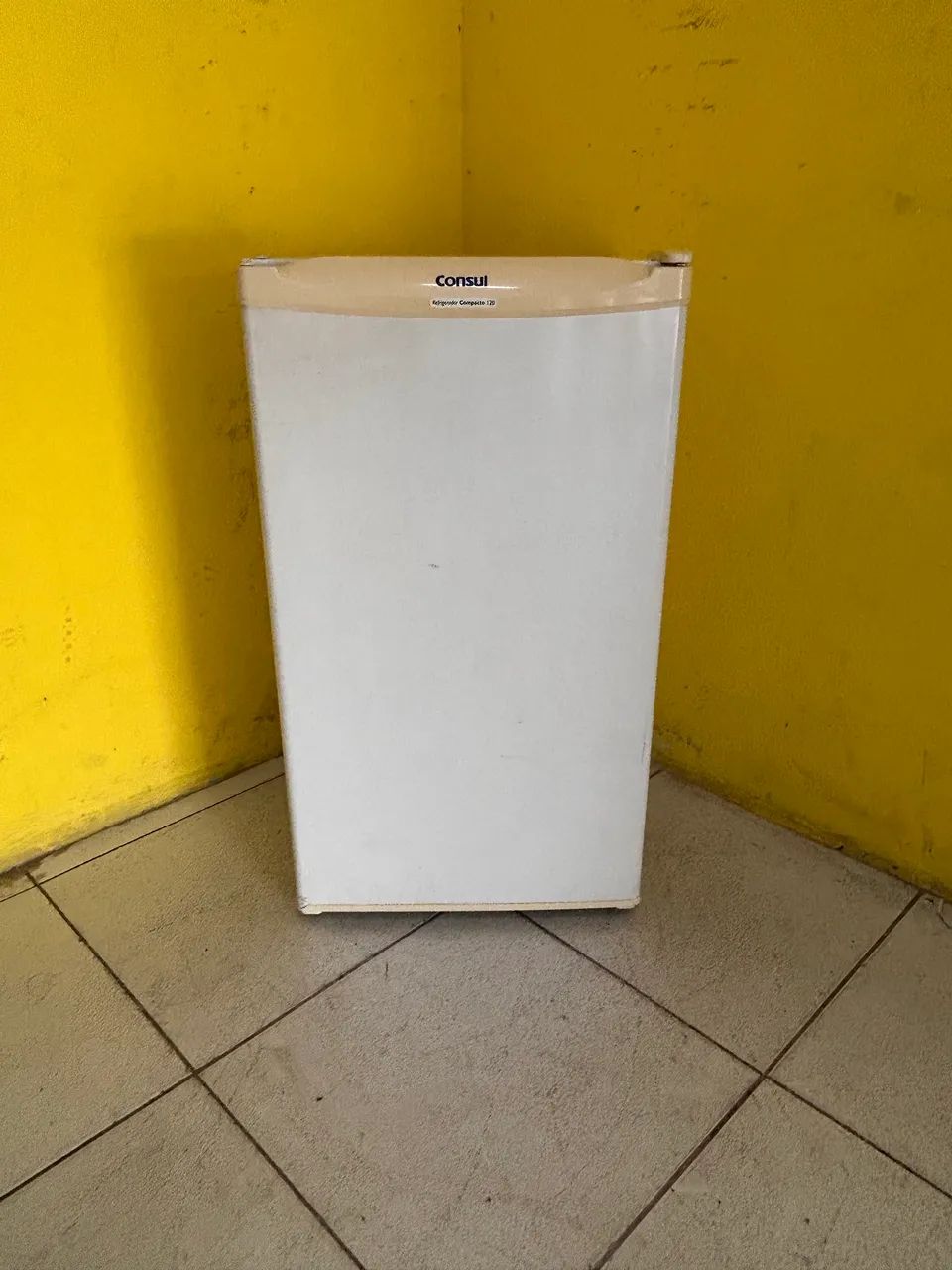 Frigobar Cônsul 120 Litros 