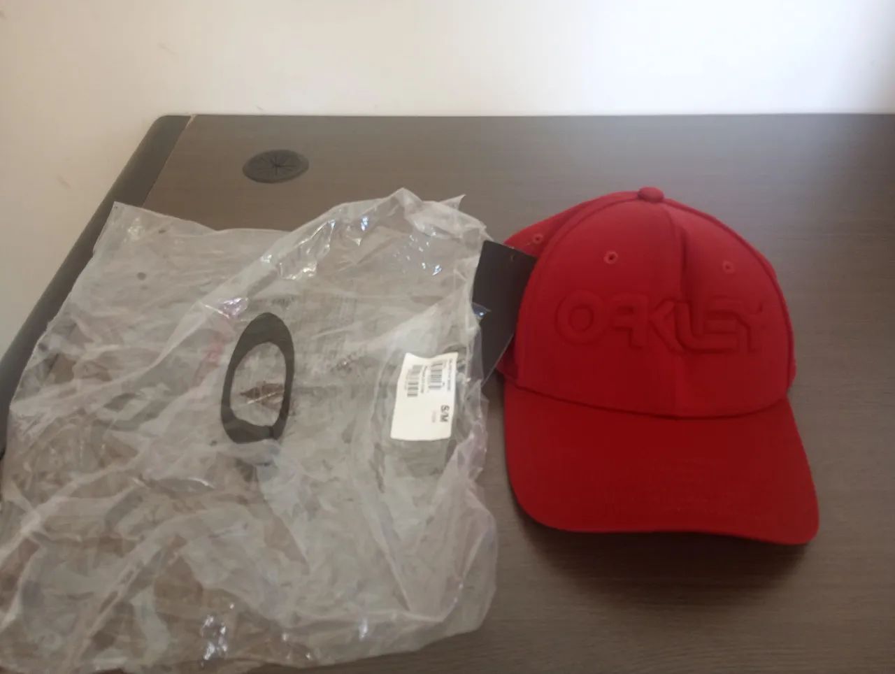 Vendo Boné Oakley Original/Novo. - Foto 2