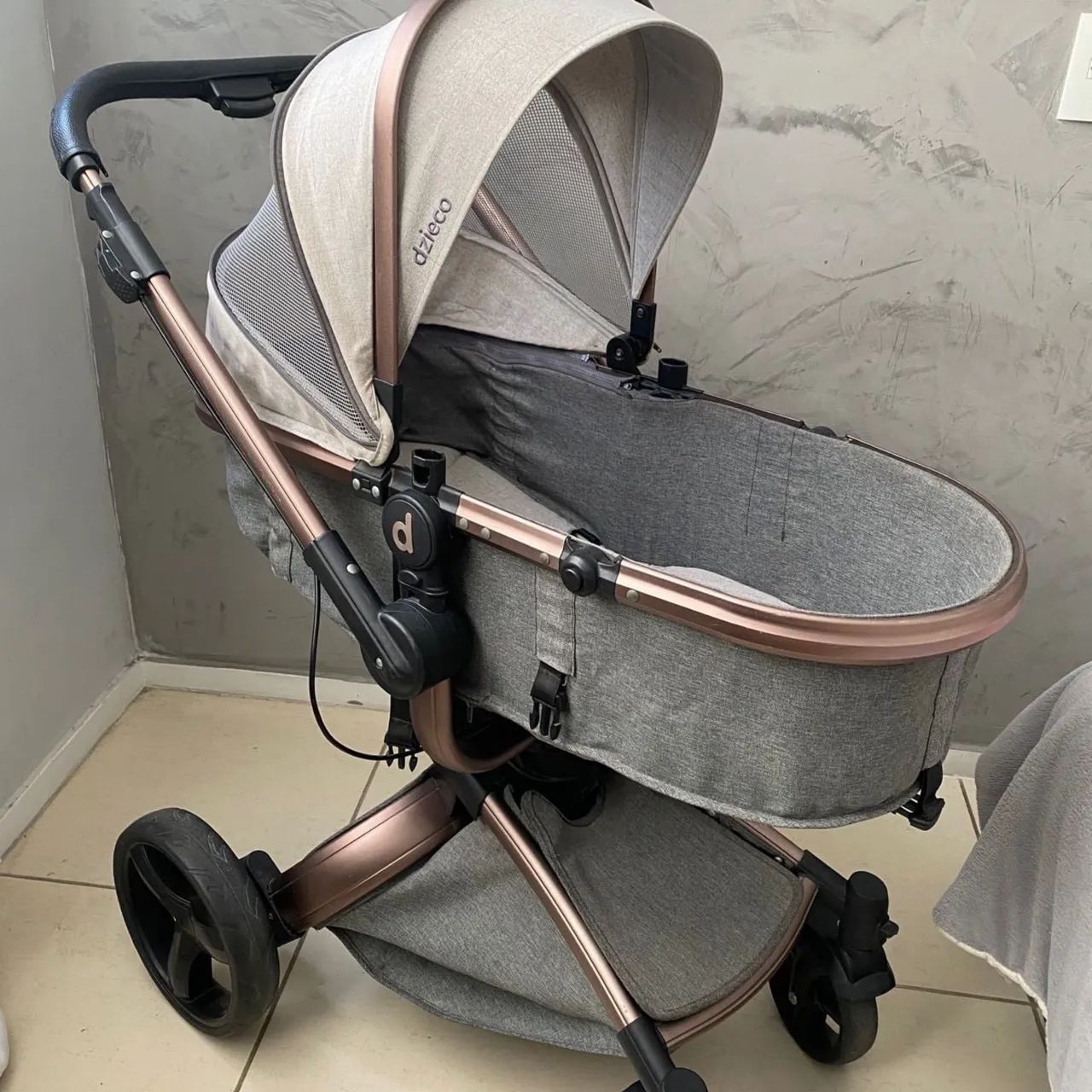 Carrinho de Bebê Vulkan (Dzieco / Galzerano) - Foto 2
