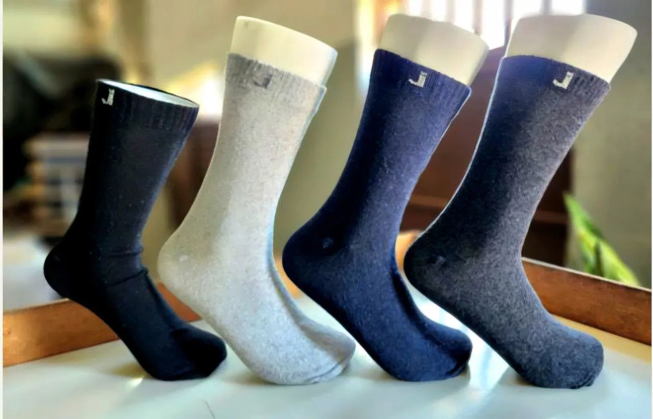 Kit com 3 pares de meias  - Foto 2