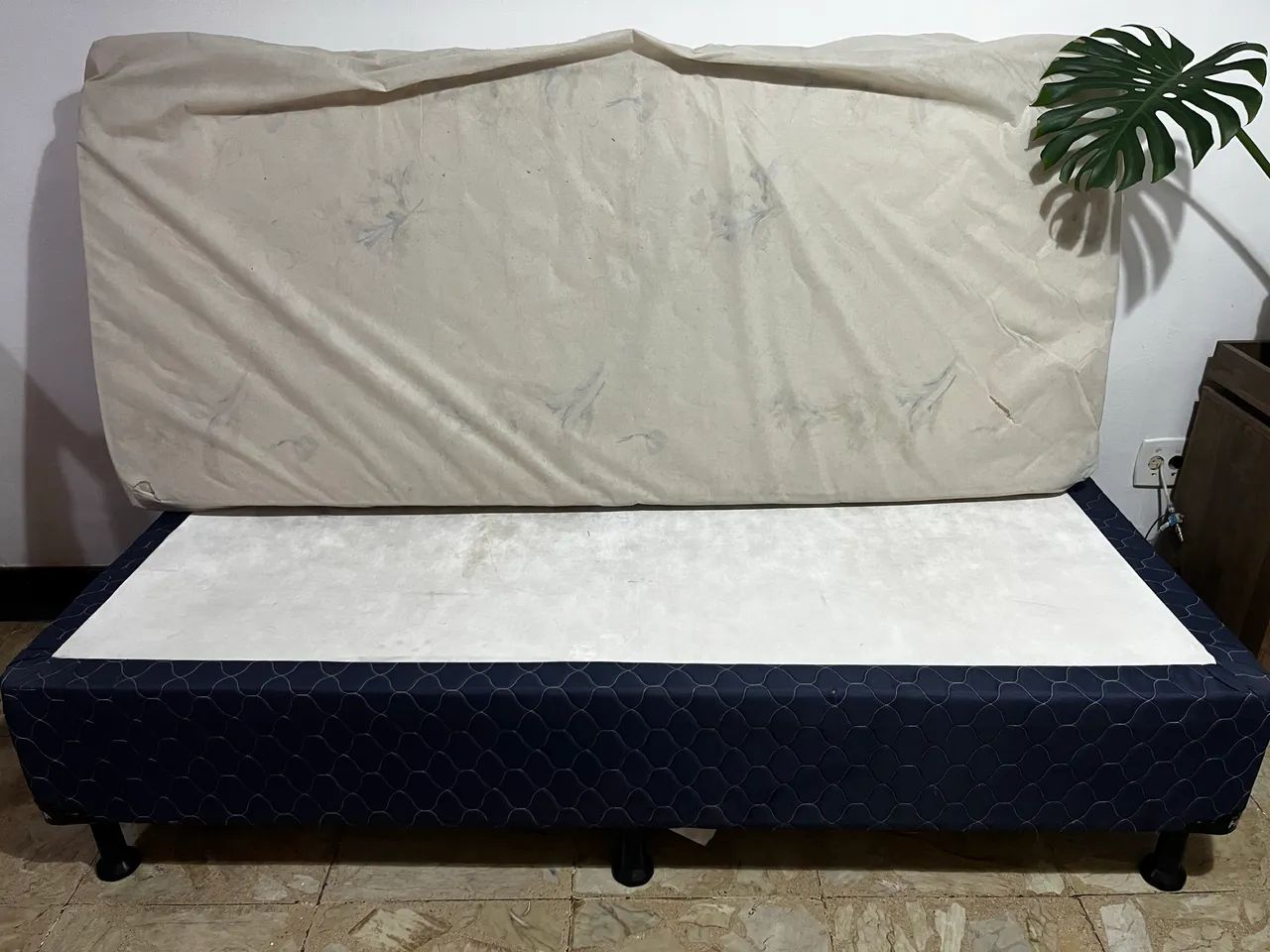 Cama box solteiro + colchão 
