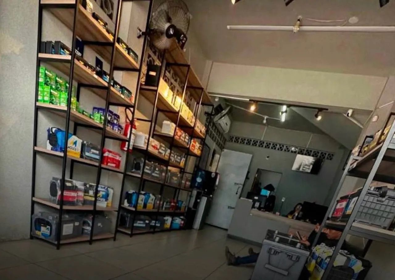 Alugo ponto comercial mobiliado  - Foto 4