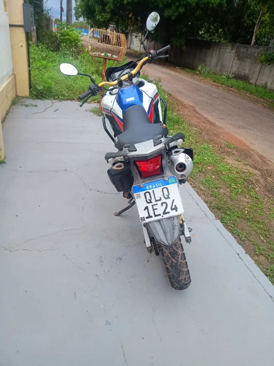 Vendo XRE 300 