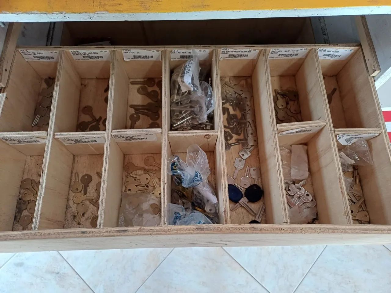 Máquina de chaves com cópias inclusas - Foto 2